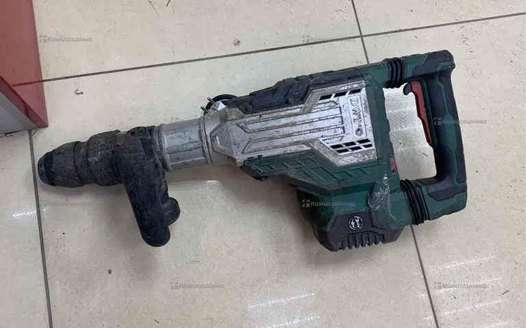 Отбойный молоток DWT H17-11B