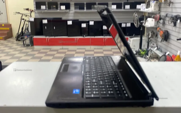 Ноутбук Lenovo