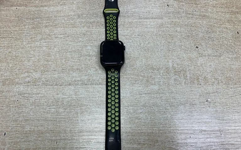 Часы Apple Watch 7 Series 45 mm