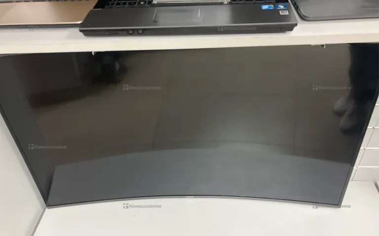 Телевизор Samsung UE49KU6650U